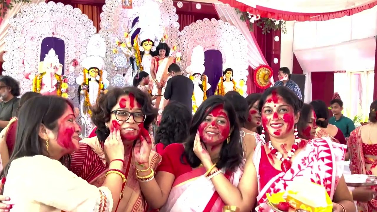 Durga Puja 2025 | Bongiyo Samiti, Noida | Durga Maa Elo | Sung by Subho Das & Sagarika Deb