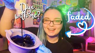 Dying my hair again 💙 wanna chill?