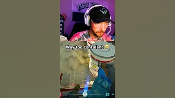 This Counter-Strike 2 Clutch Fail 😭 #CS2 #counterstrike2 #counterstrike #gaming #shorts #curly