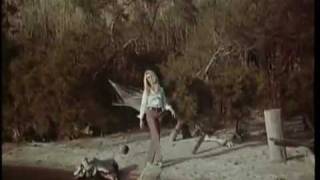 Video thumbnail of "Brigitte Bardot - La Madrague, 1968"