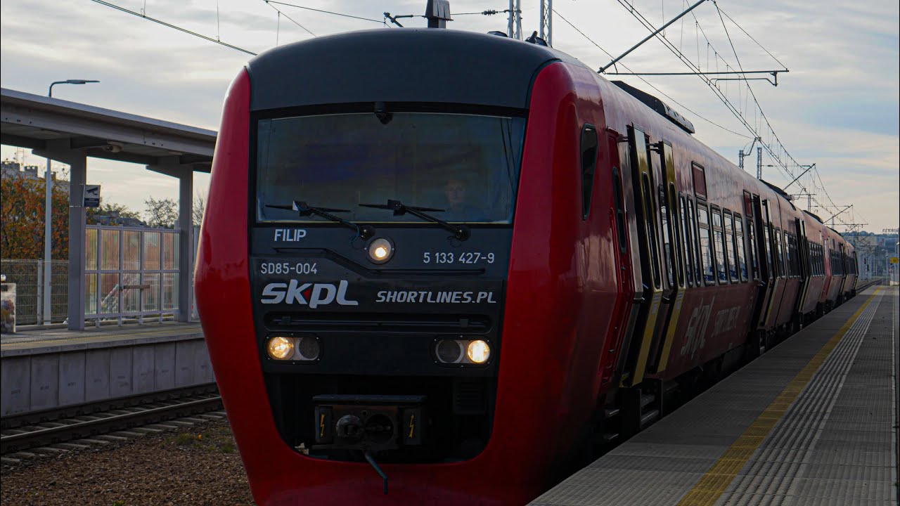 SD85-003, 004, 001 na połączeniach IC Wetlina z i do Krakowa Głównego