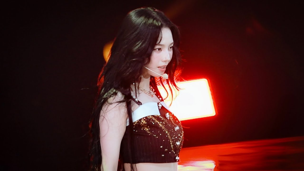 [4K] 250829 에스파 카리나 'Rich Man' 직캠 (aespa KARINA FanCam)