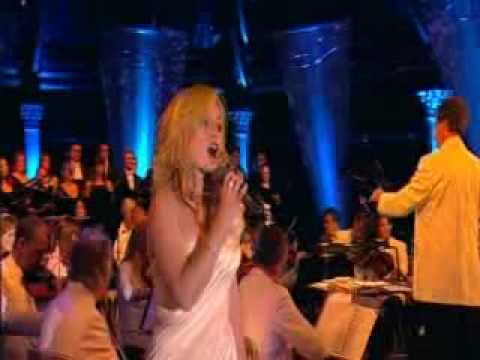 AMAZING GRACE (Katherine Jenkins 2007)