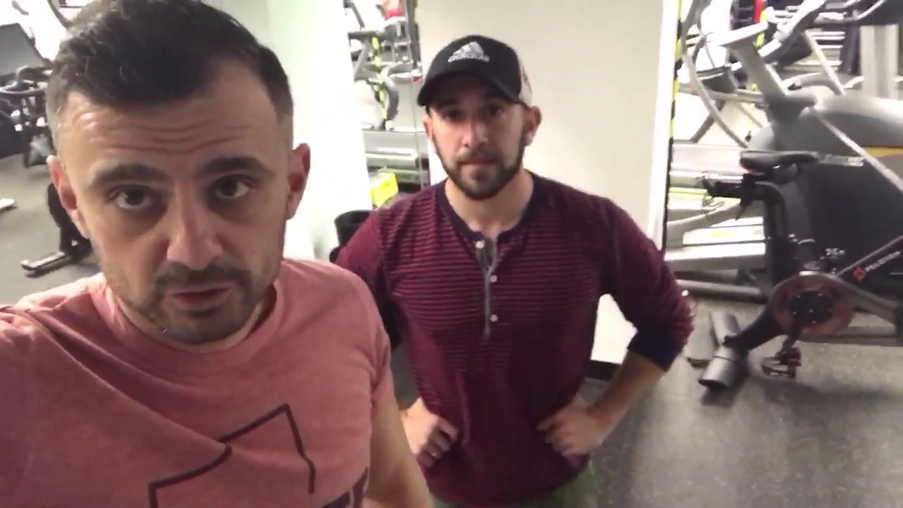 SPONSORSHIP FOR VAYNERSPORTS & MARKETING FOR SMALL BUSINESSES | DailyVee 213