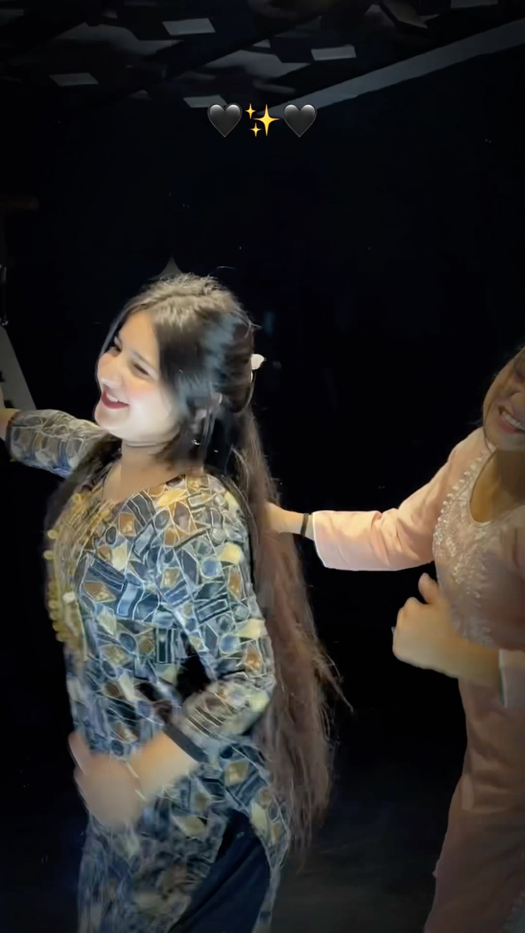 Totta se? #trending #dance #youtube #ytshorts #look #haryanvi #upneetkaur