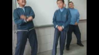 Gangnam Style Sınıf Dansı
