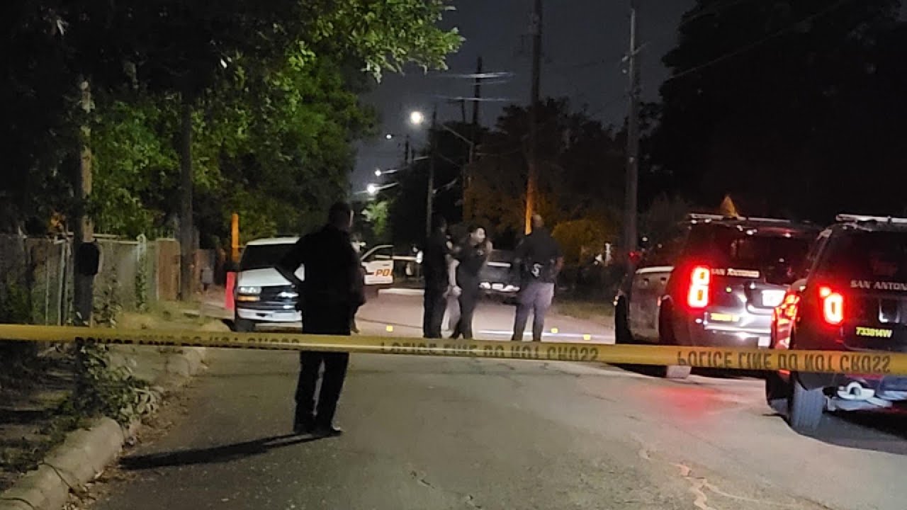 Man shot, killed in West Side neighborhood, SAPD says - YouTube