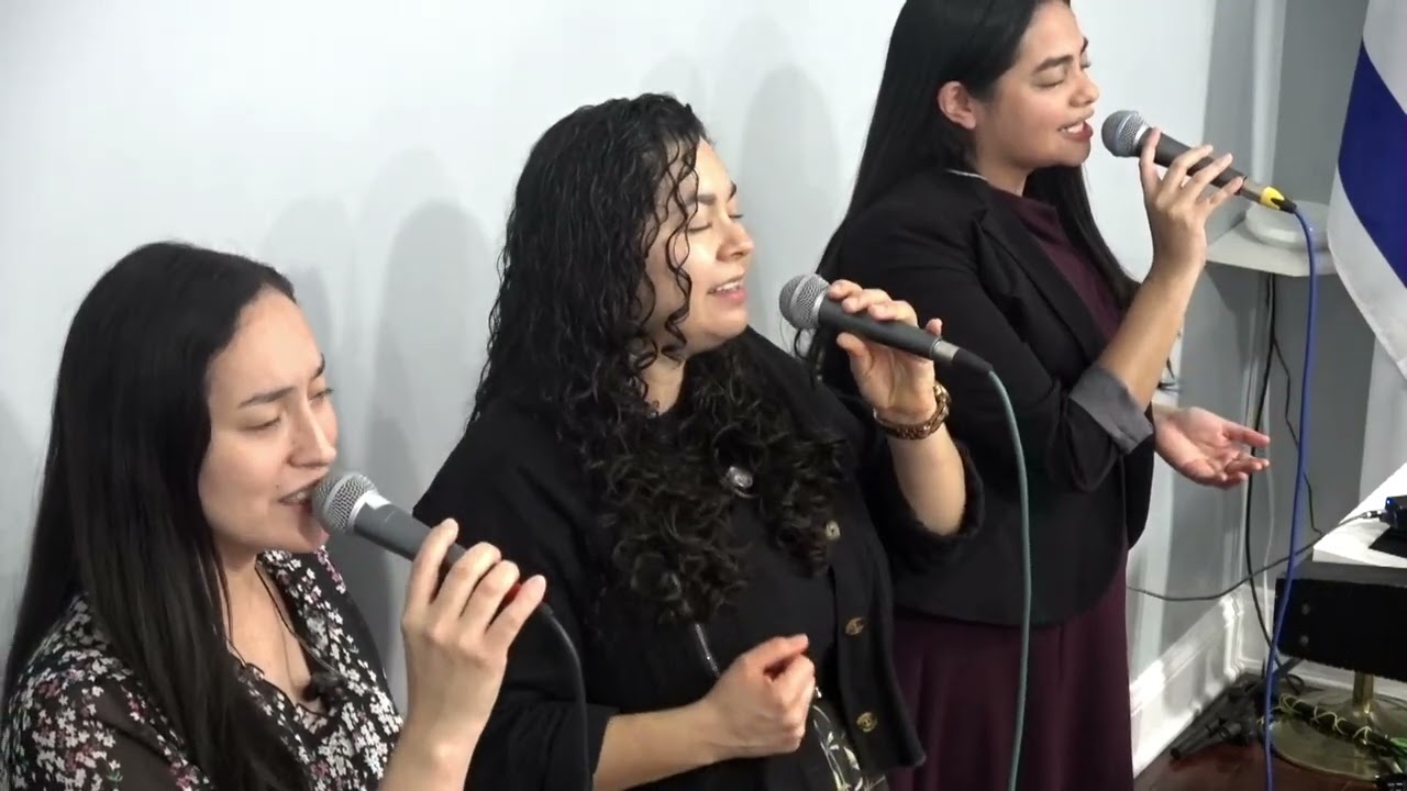 ALABANZAS DIA DE ACCION DE GRACIAS- COROS- ANGEL SALGUERO