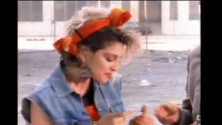 Video thumbnail of "Madonna - Borderline"