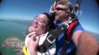 Swoopware: Skydive - Kerri Curdle