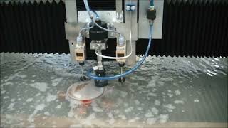 SM-810-WJ | Automatic cutting machine with water jet technology