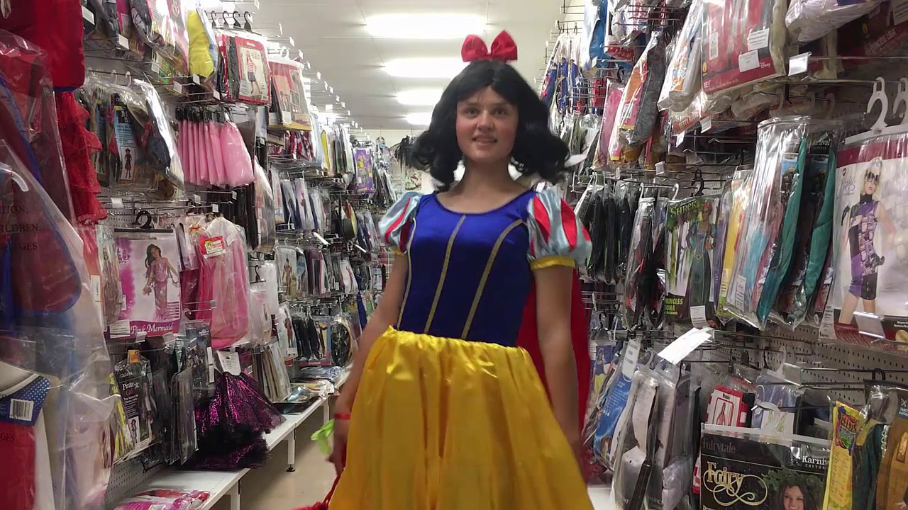 Snow White Costume