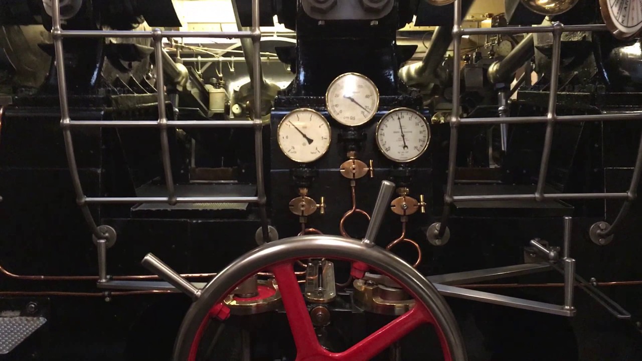 Dampfschiff Hohentwiel - Wellenreiten über den Bodensee