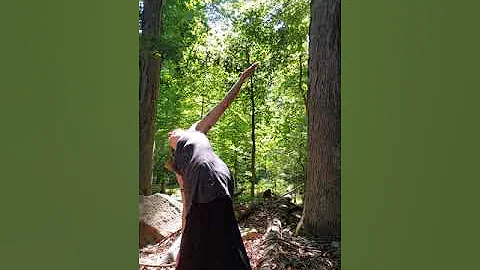 20 min yoga routine with Carol Lott. Beginner Yoga...