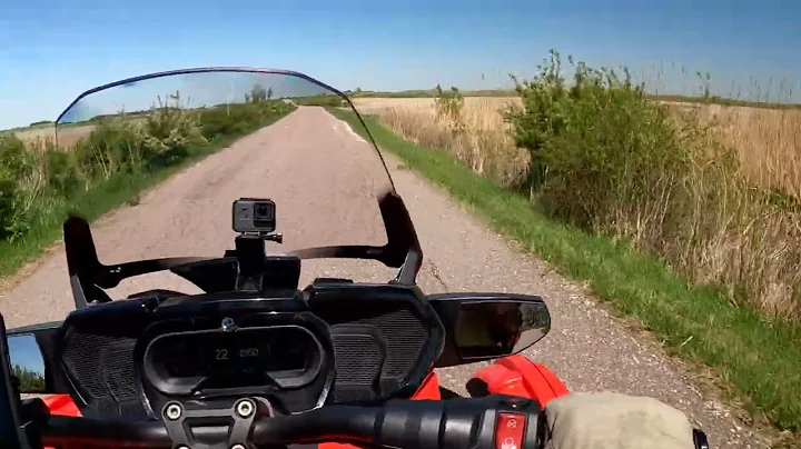 Ride to Lost Island Lake