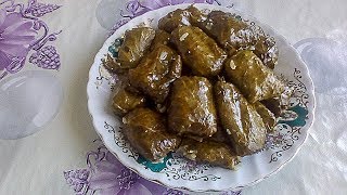 Yarpaq dolmasi.Yalançi dolma.Dən dolmasi.Adi çox dadida çox yaxsi.