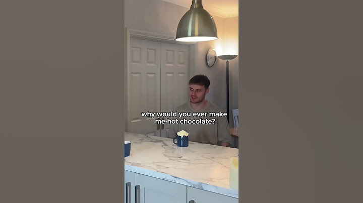 UPSIDE DOWN CUP PRANK ON MY TWIN BROTHER 😂