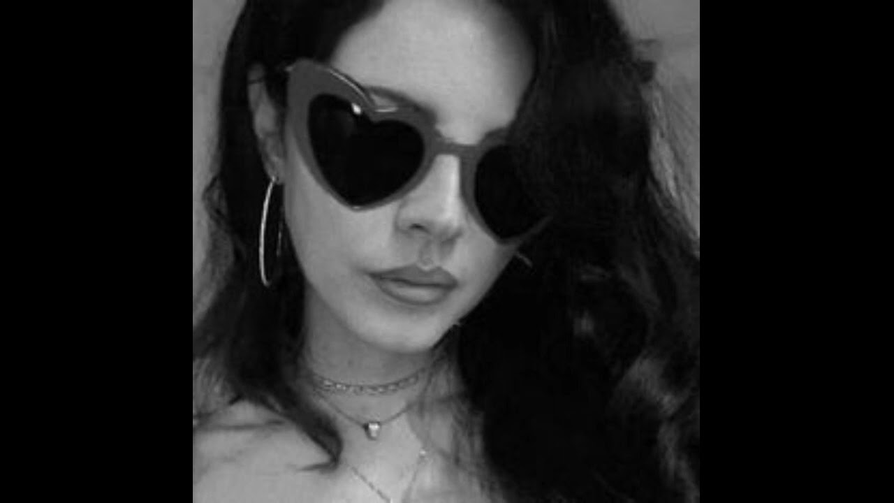 Lana Del Rey - Off To The Races [speed]