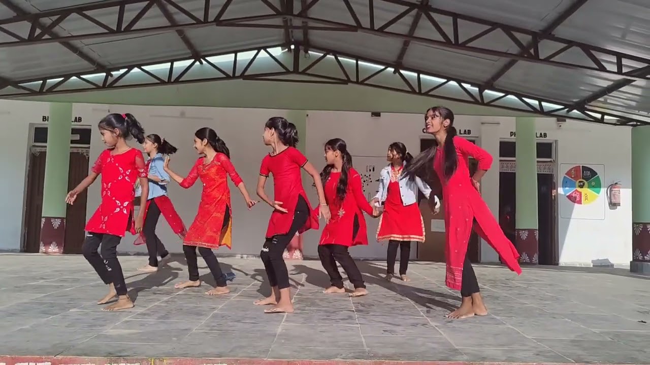 Women empowerment theme dance by OAVganjapara students