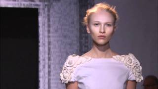Maxime Simoens Defile Couture PE 2011 .mov