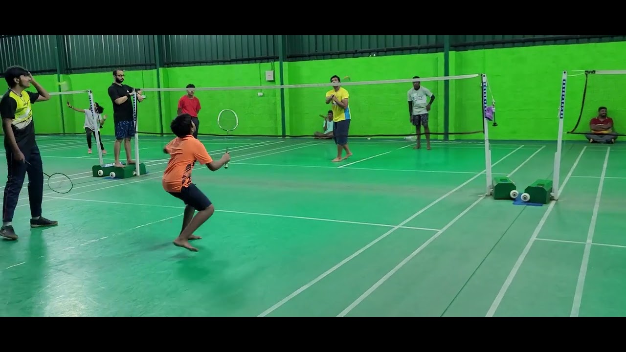 Doubles Advanced Badminton match 1 - YouTube