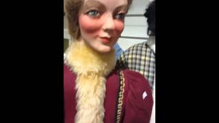 Vintage Animated Carolers