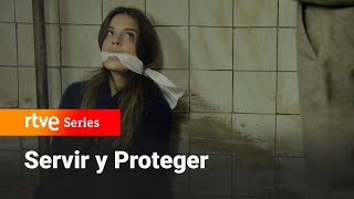 Servir y Proteger: Villalobos holds Bea hostage #Capítulo1139 | RTVE Series