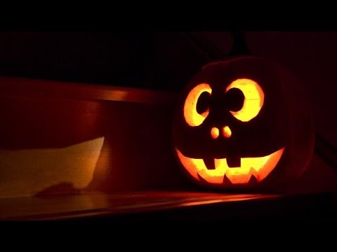 Wideo: Kiedy świętuje Się Halloween: Wigilia Wszystkich Świętych - Alternatywny Widok