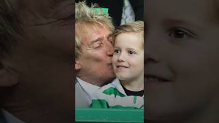 All of #RodStewart’s children 💜
