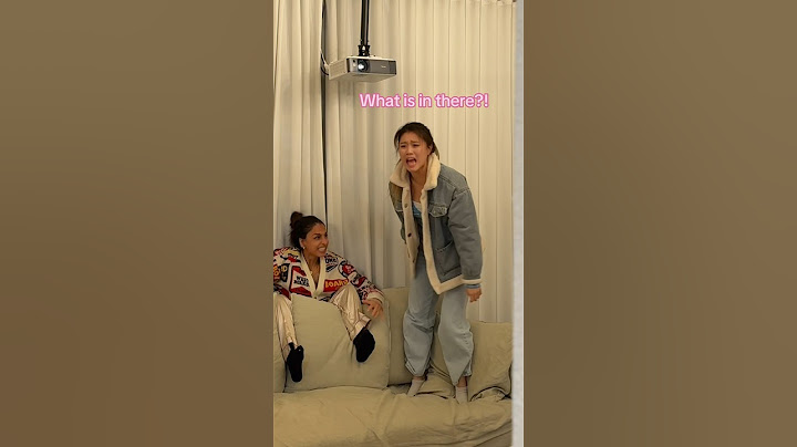 Scared prank on girls 👀👯‍♀️🤣 #shorts #prank #comedy @avneesha_delulu