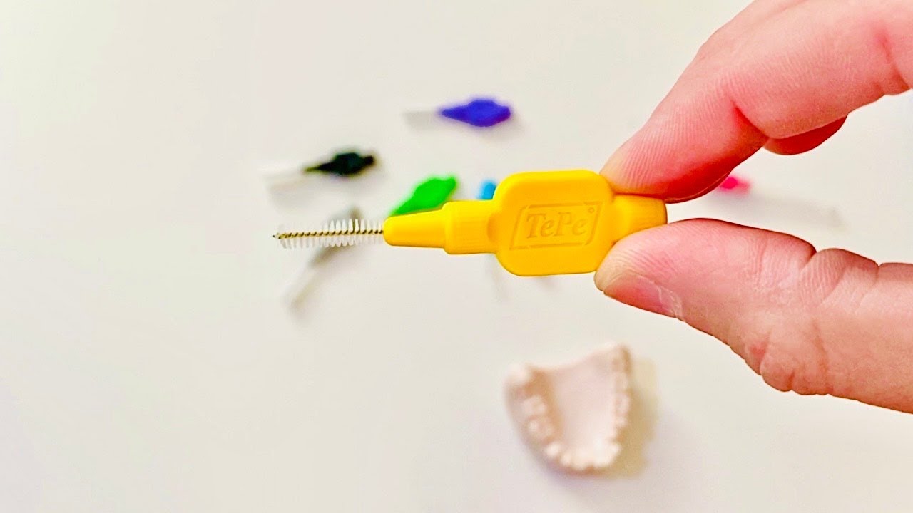 ¿Cómo se usan los CEPILLOS INTERDENTALES?