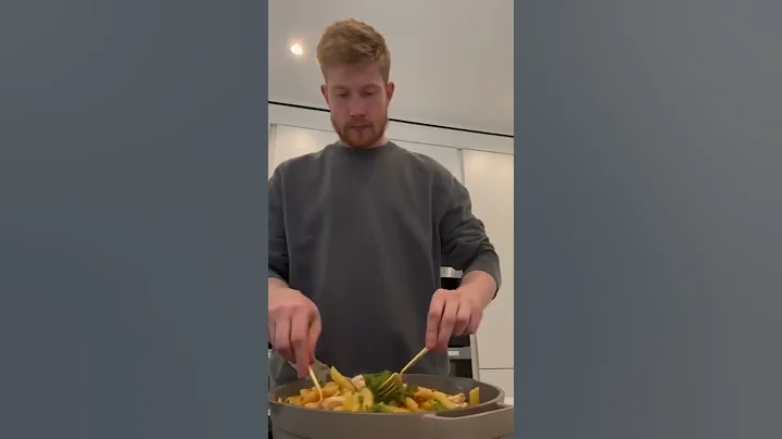 Cooking with Kevin De Bruyne