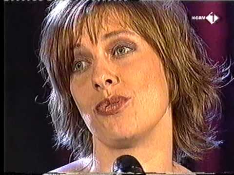 Mylène d'Anjou - Meisje loos in Rotterdam (2002)