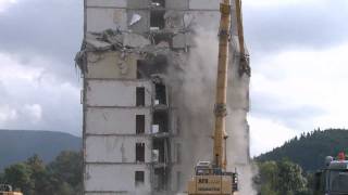 APB Plzeň - Demolice panelových domů ve Frenštátě pod Radhoštěm