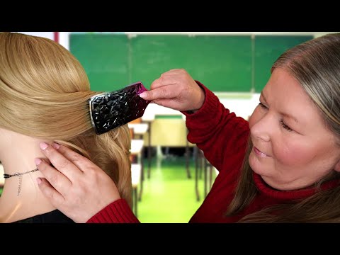 ASMR Girl in Class plays and brushes your Hair ❤️ German Roleplay
