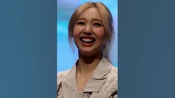 Thumbnail of Nayeon's reaction when the fanboys were screaming : "Pop Pop🍭