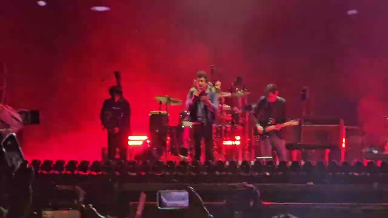 Zoé - Veneno (En vivo 01 de octubre 2025)