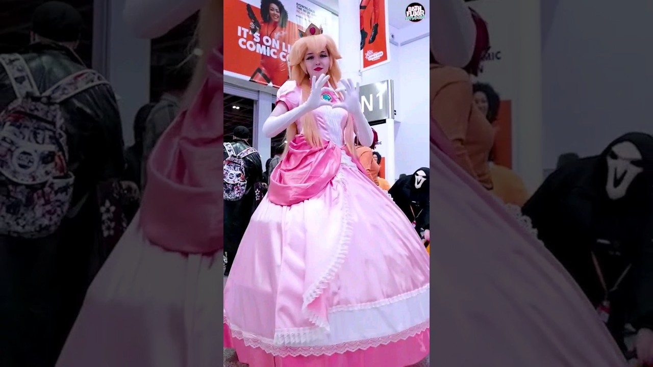 💗 Get Ready To Be BLOWN AWAY By These Jaw-Dropping Peach Cosplays at MCM London! 🍑#shorts #cosplay