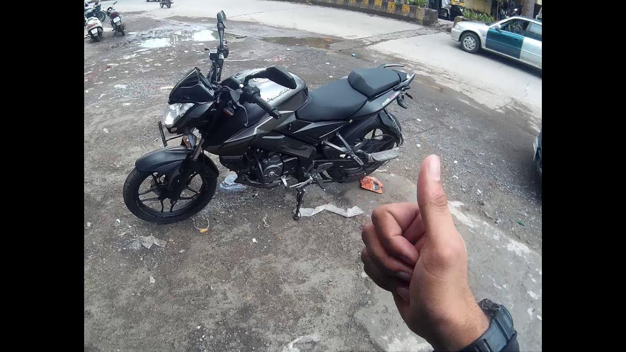 Pulsar NS 160 First Ride Review & Walkaround