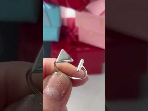 Срібна каблучка 925 регульована у стилі мінімалізм, геометрична відкрита каблучка, видео 1