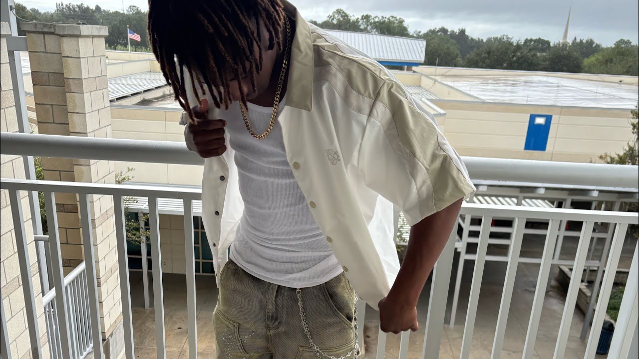 BakkDoe900k - Drugstore ft JAYRAW