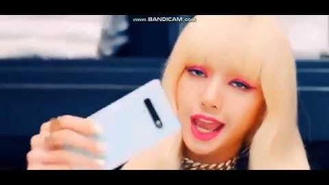 the first half of kill this love with jennie and lisa