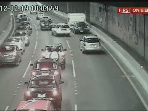 Man drives caravan 12km on wrong side of road - YouTube