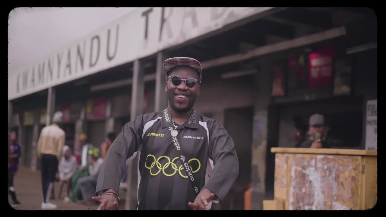 Sgorah \u0026 Siphomjita - 100 Niggas [Official Music Video ] 