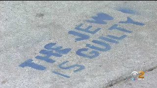Anti-Semitic Graffiti Appears On Sidewalks Around Abbot Kinney In Venice screenshot 2