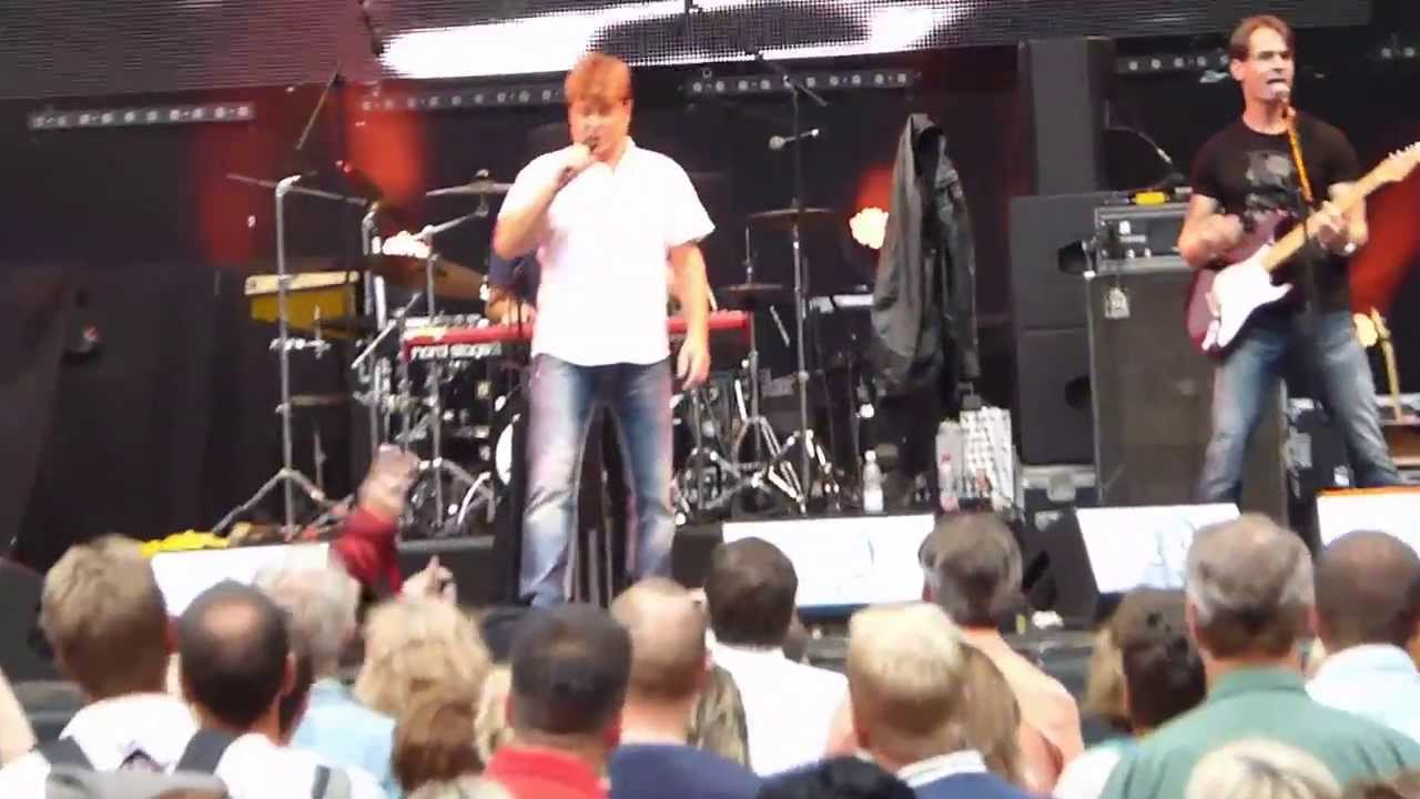 Frank Schöbel Schreib Es Mir In Den Sand