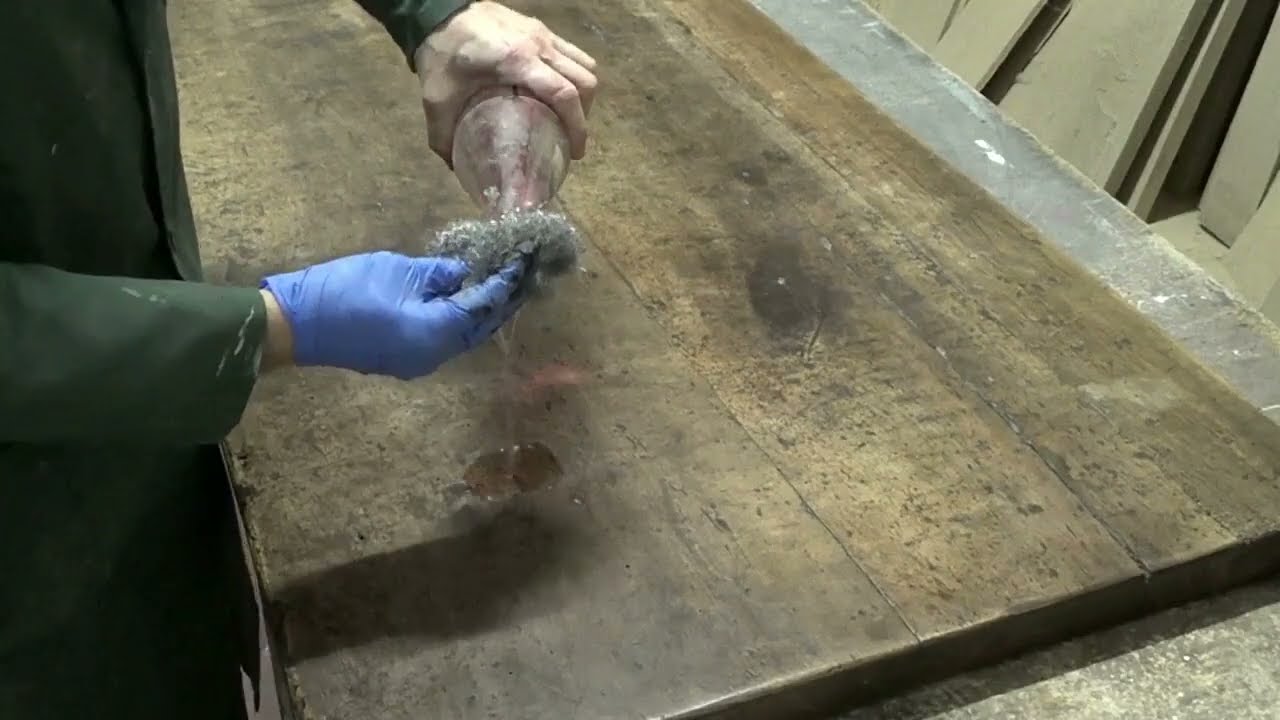 Sverniciare il legno: 2 modi