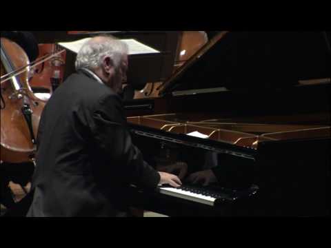 Chopin: Piano Concerto No. 2 / Barenboim  Fisch  B...