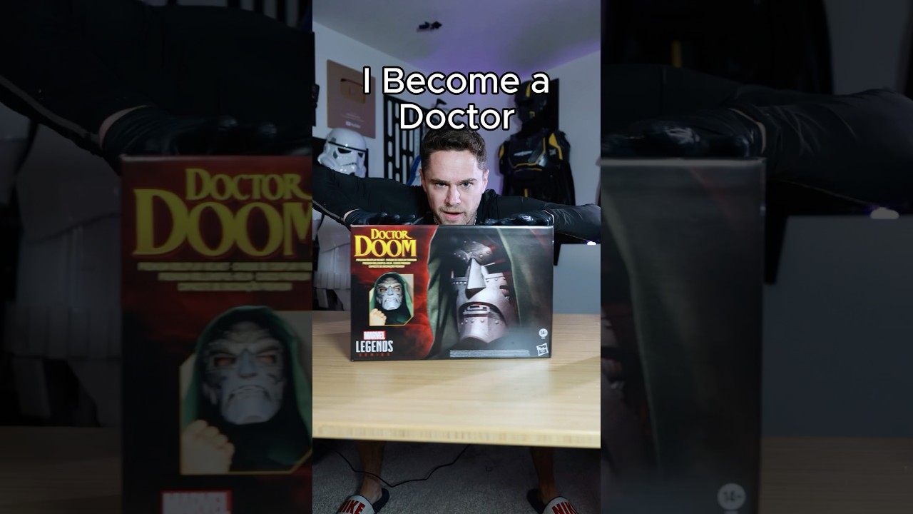 I UNBOX THR DOCTOR DOOM HELMET 