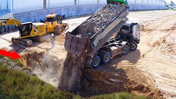 Perfectly Landfill!! Heavy Machinery Operation Landfill Dump Trucks 25Ton Delivery Soil & SHANTUI
